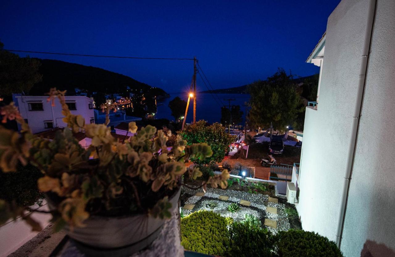 Theodora Rooms Poros Town Exterior photo