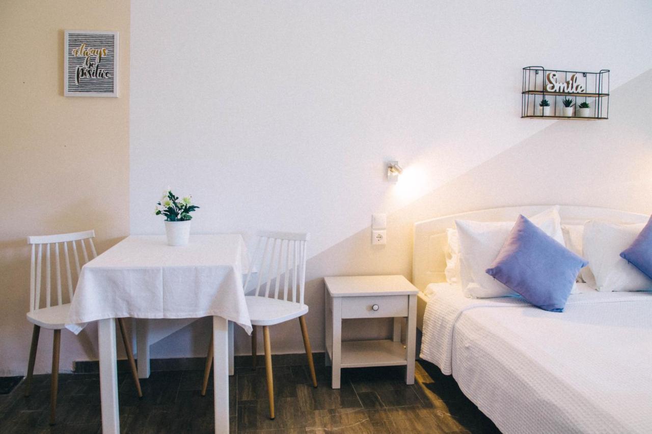 Theodora Rooms Poros Town Exterior photo