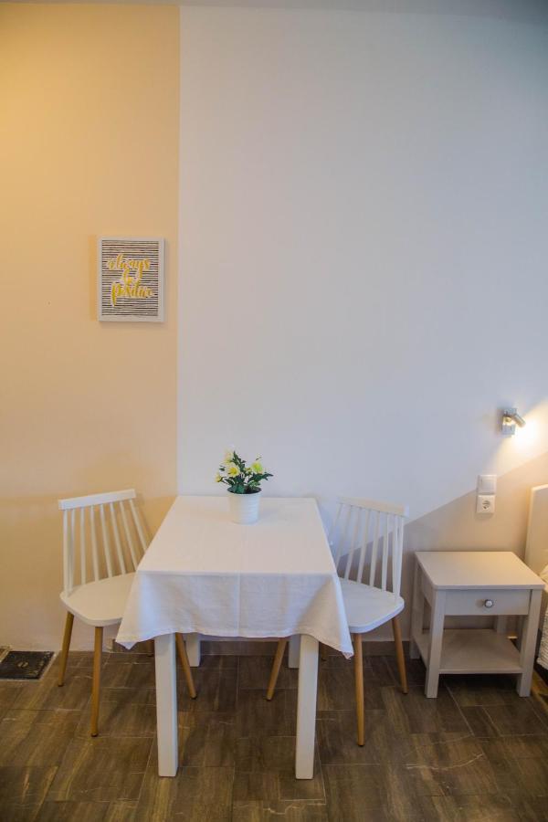 Theodora Rooms Poros Town Exterior photo